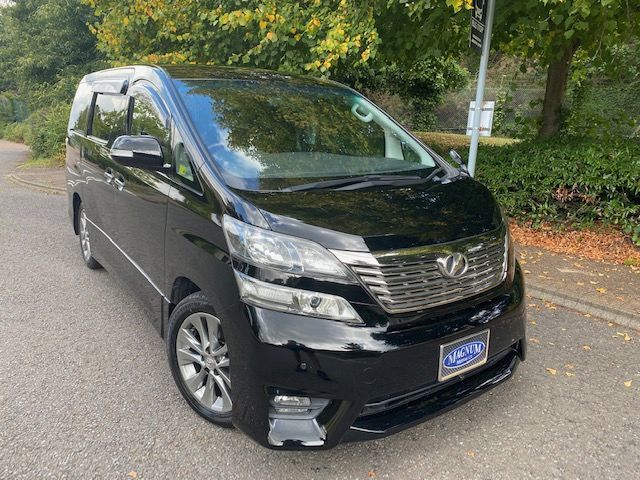 2010 Toyota Vellfire