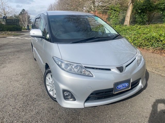 2012 Toyota Estima