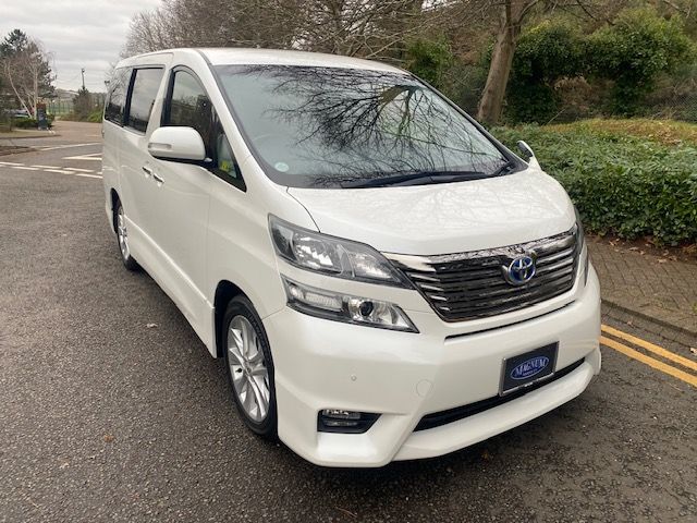 2009 Toyota Vellfire